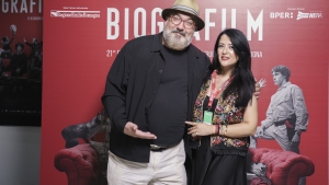 Massimo Benvegnù e la giurata Samina Seyed